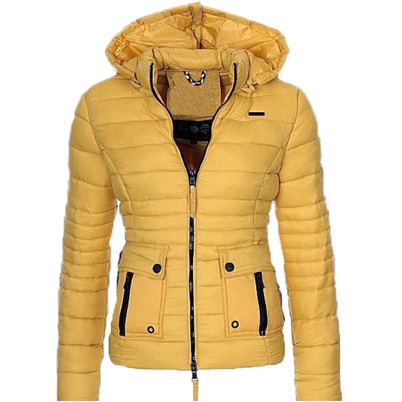 manteau-court-d-hiver-matelasse-a-capuche-pour-femme Manteau court d'hiver matelassé jaune à capuche pour femme avec fermeture éclair centrale et deux poches latérales